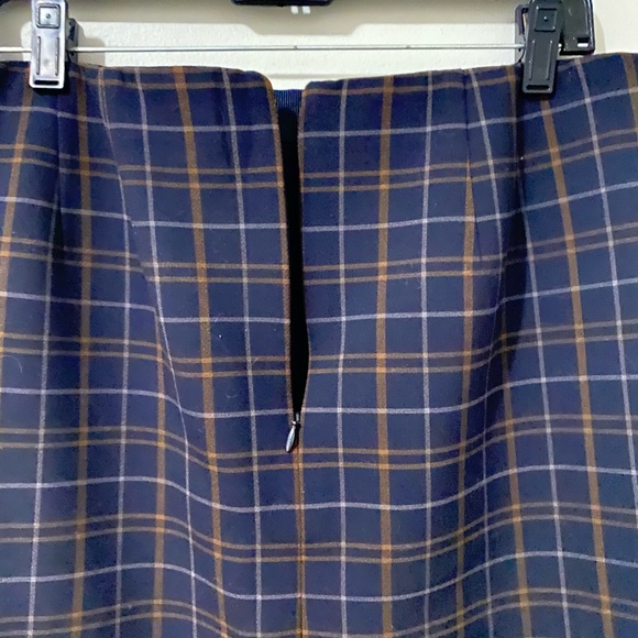 Ann Taylor Plaid Stretch Pencil Skirt Size 12 - Picture 8 of 8